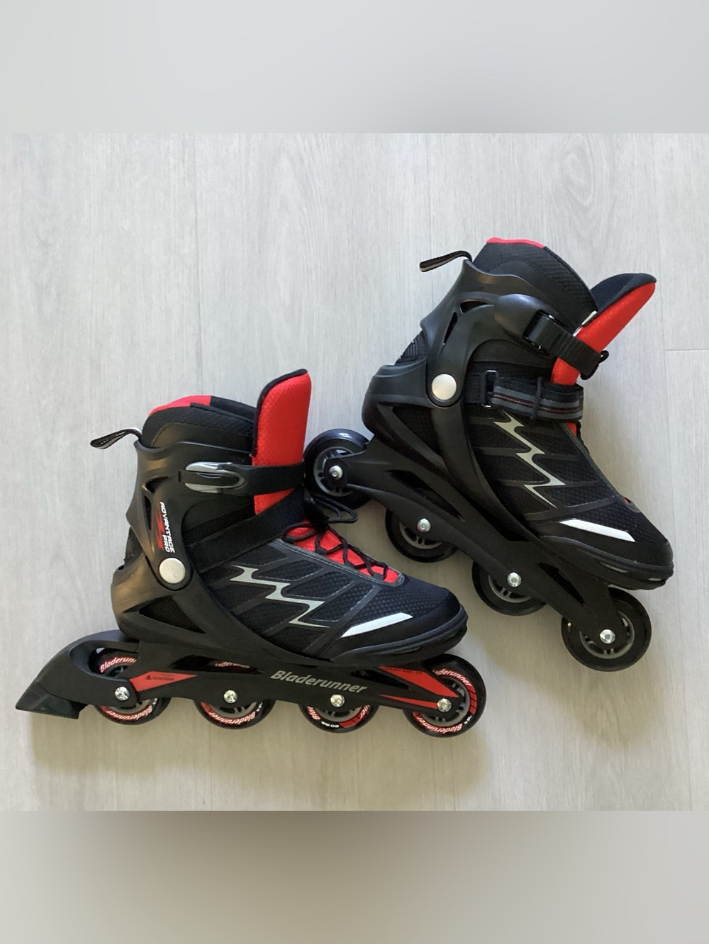 Bladerunner Rollerblade Advantage Pro XT Inline Skate size 11 Black &Red